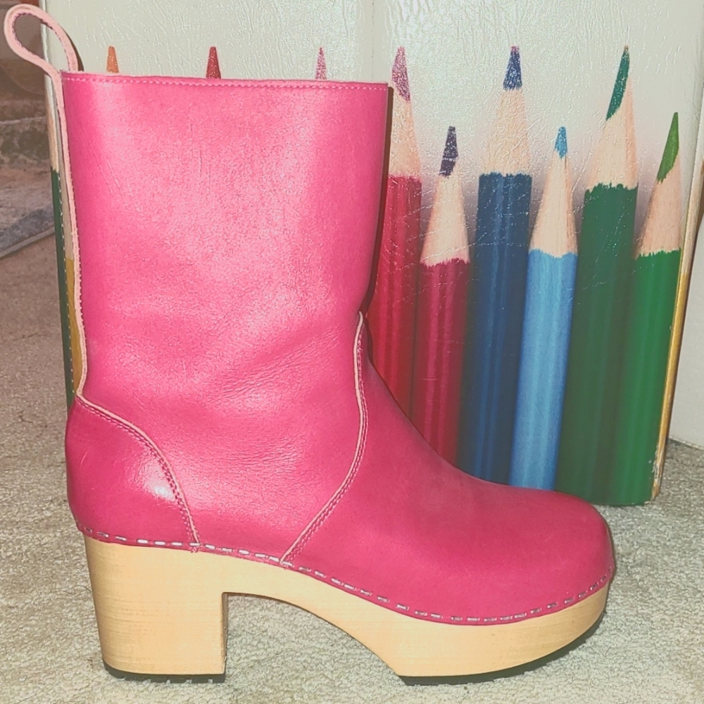 Swedish Hasbeen pink boots